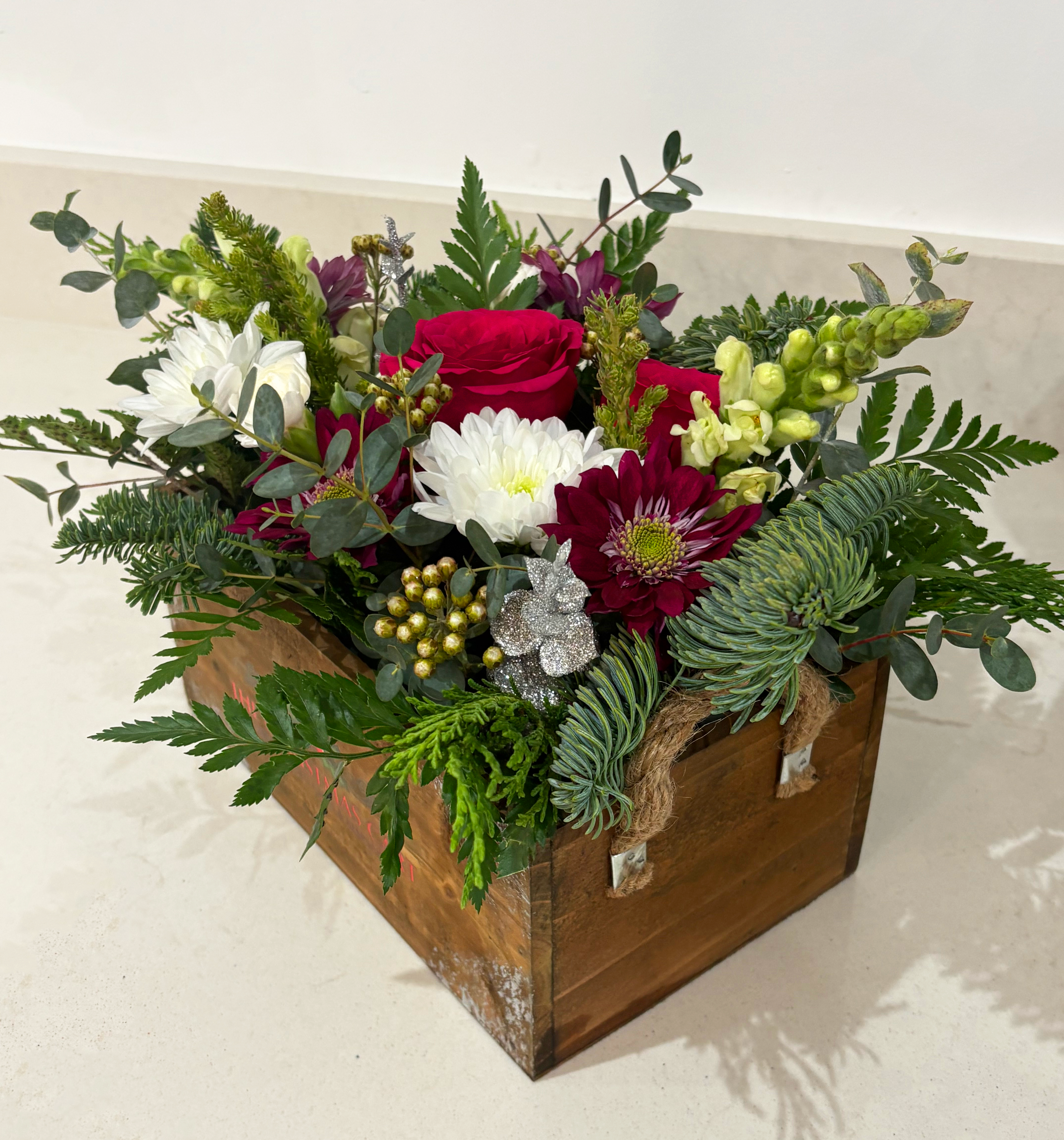 Red & White Wooden Box Christmas Table Centrepiece
